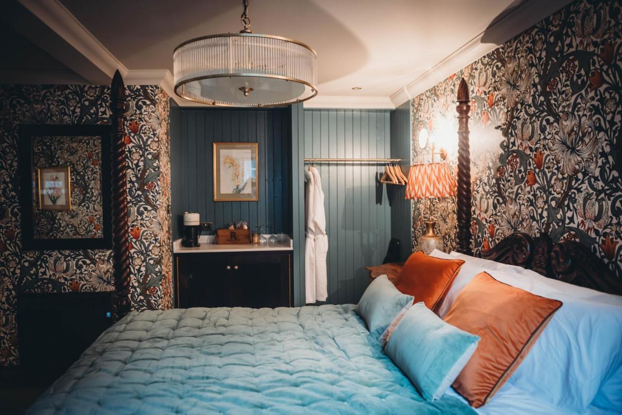 Отель Roslyn House Тобермори Экстерьер фото