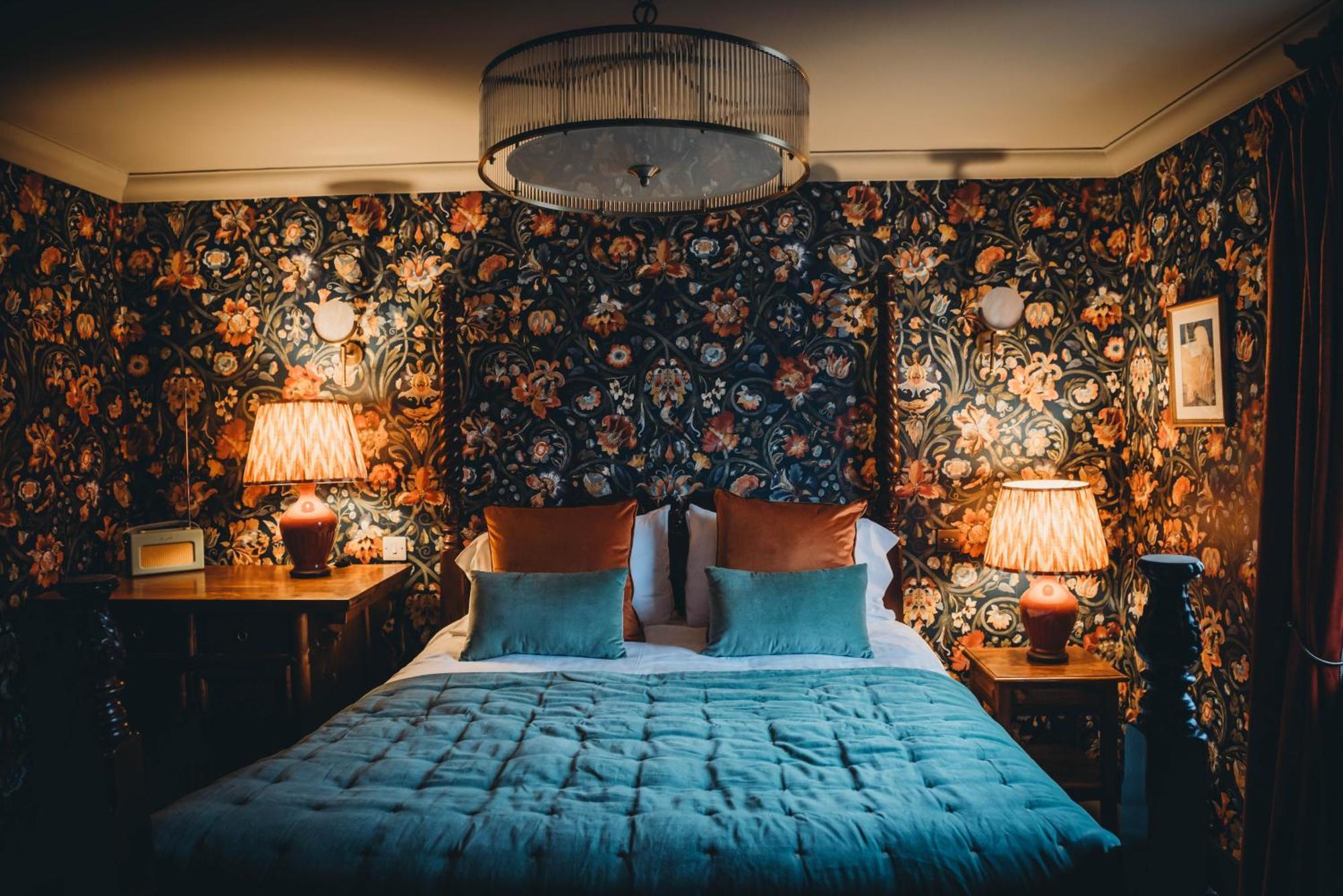 Отель Roslyn House Тобермори Экстерьер фото